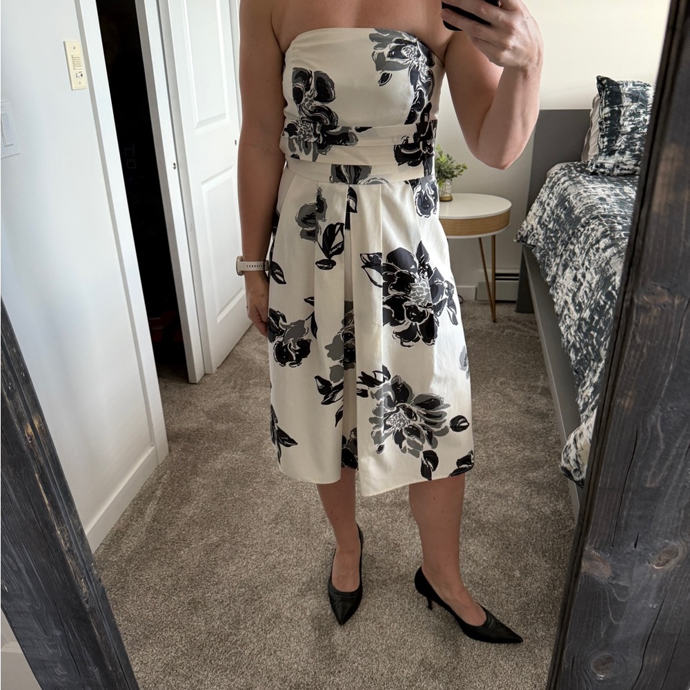 Ann Taylor Black and White Strapless A-line Dress